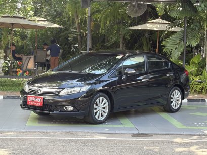 HONDA CIVIC 1.8 E A/T 2014 สีดำ ( LP0143 ) 2-3
