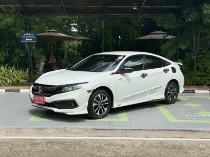 HONDA CIVIC 1.8 EL A/T 2016 สีขาว ( LP0157 ) 4-5