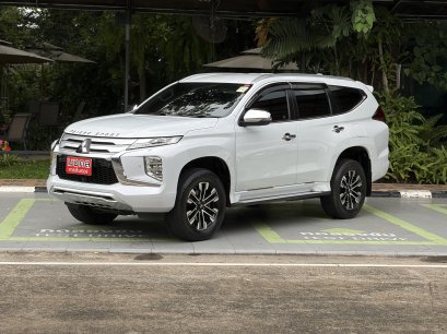 MITSUBISHI PAJERO SPORT 2.4 GT PREMIUM 4WD 2020 A/T สีขาว ( LP0176 ) 7-8