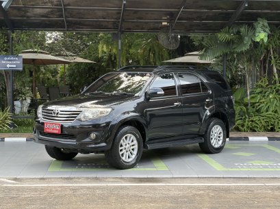 TOYOTA FORTUNER CHAMP 2.7 V A/T 2012 สีดำ ( LP0184 ) 2-3