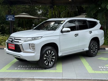 MITSUBISHI PAJERO SPORT 2.4 GT PREMIUM 2020 A/T สีขาว ( LP0227 ) 6-7