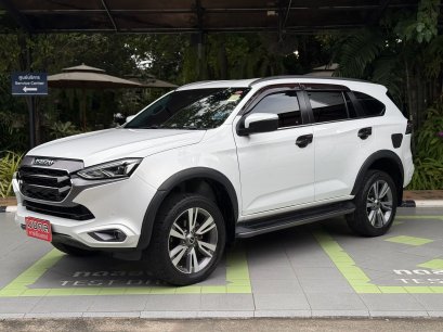 ISUZU MU-X 3.0 ULTIMATE A/T 2021 สีขาว ( LP0228 ) 8-9