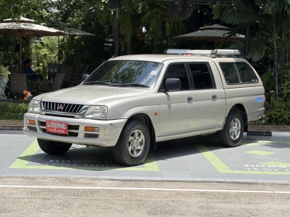 MITSUBISHI STRADA 2.8 4Dr GRANDIS GLX M/T 2000 สีน้ำตาล 1-2