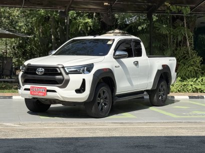 TOYOTA REVO SMART CAB 2.4 MID A/T 2020 สีขาว ( LP0085 ) 4-5