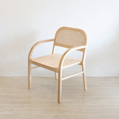 Hyou Armchair