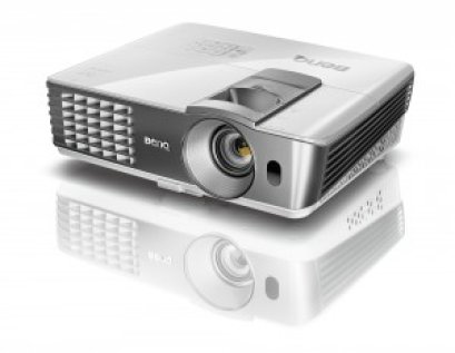 โปรเจคเตอร์ BENQ W1070 2000 lumen FullHD (1920x1080) contast 10000:1