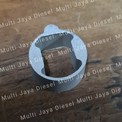 Injector Sleeve Deutz 912 02137568