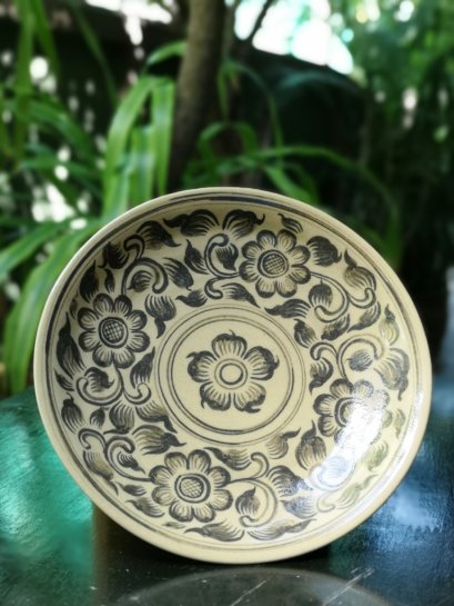Ceramic Plate 8.5&quot; Kalong Flower