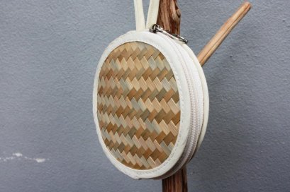 กระเป๋าถือสาน (เล็ก)