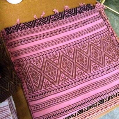 ผ้าคลุมไหล่เต็มลาย