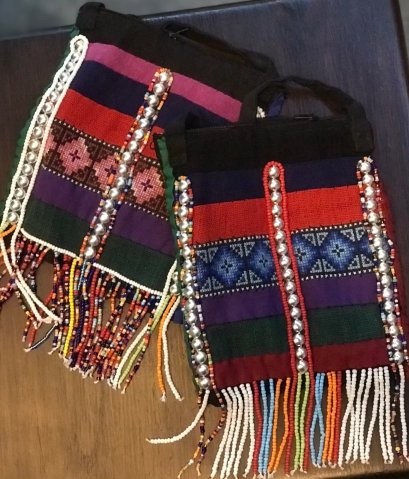 กระเป๋ากระเหรี่ยง