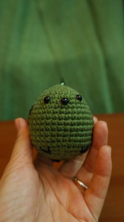 พวงกุญแจนกถักเขียว