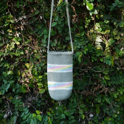 Green crochet Water Bottle Holder