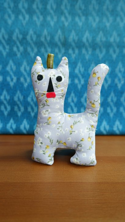 ตุ๊กตาดักฝัน - แมวม่วง