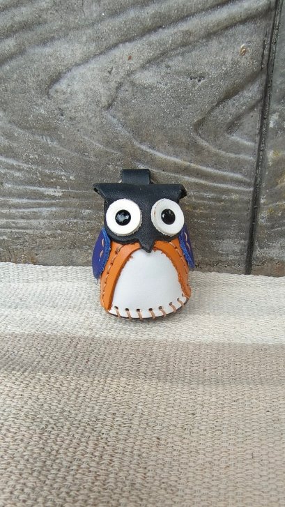 Small Owl Keychain (Orange-Blue)