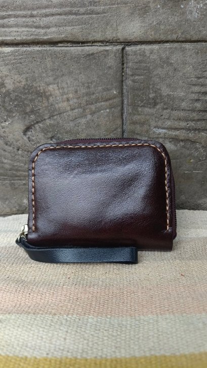 กระเป๋านามบัตร (น้ำตาลเข้ม)