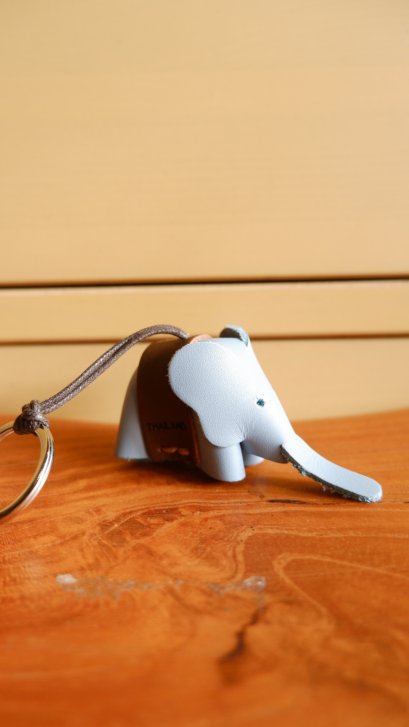 Elephant leather keychain - Light Blue & Brown