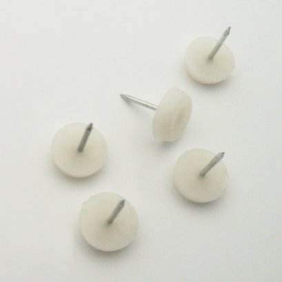 ปุ่มรองพลาสติก