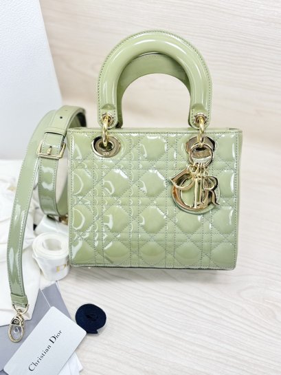 Dior