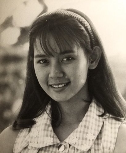 ภาพถ่ายขาว-ดำ ..................... ขนาด 7 x 9 ซม.