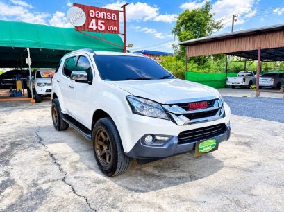 ISUZU M-UX  3.0 DVD NAVI 2015