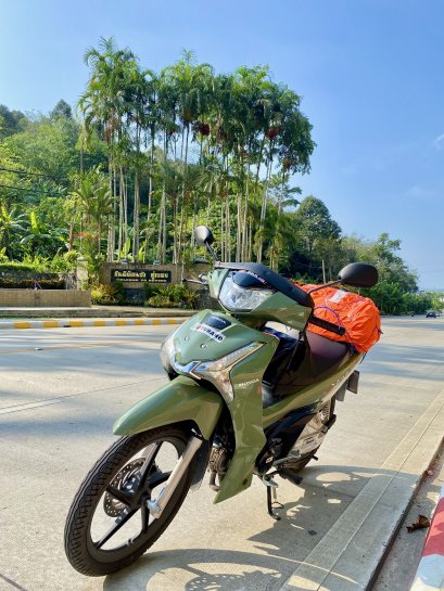 ขี่มอเตอร์ไซค์ Honda Wave 125l ไปเที่ยวเบตง