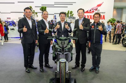 ยามาฮ่าส่งคู่หูตระกูล MT-Series MT-10 และ MT-07 สีใหม่