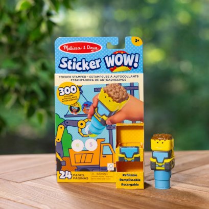 สมุดกิจกรรม ตัวปั้มสติ๊กเกอร์ ตีมรถแม๊คโค Sticker WOW! Activity Pad & Sticker Stamper Bulldozer รุ่น 50244  ยี่ห้อ Melissa & Doug