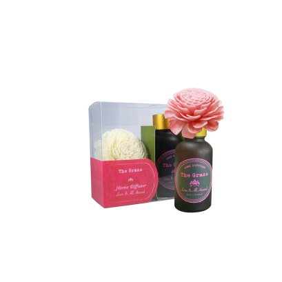 Home Diffuser, Love Is All Around (Red Flower)
