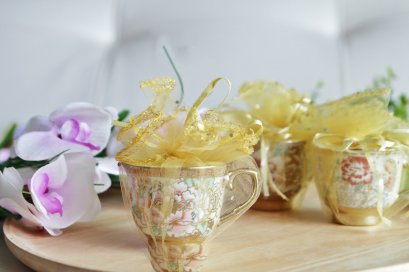 แก้วน้ำชาลงทอง 2.5 นิ้ว