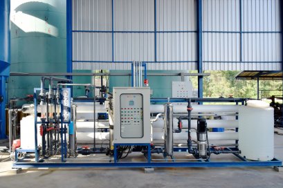 เครื่องกรองน้ำระบบ REVERSE OSMOSIS  ( RO )