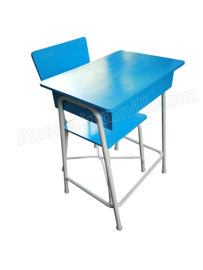 โต๊ะเก้าอี้นักเรียนประถมต้น