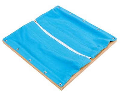 กรอบฝึกทักษะมือ ชุดฝึกแต่งตัว รูดซิป