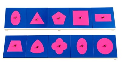 แผ่นเหล็กเรขา 10 ทรงพร้อมฐาน