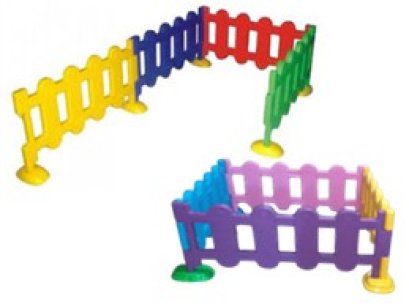 รั้วบ้านน้อย