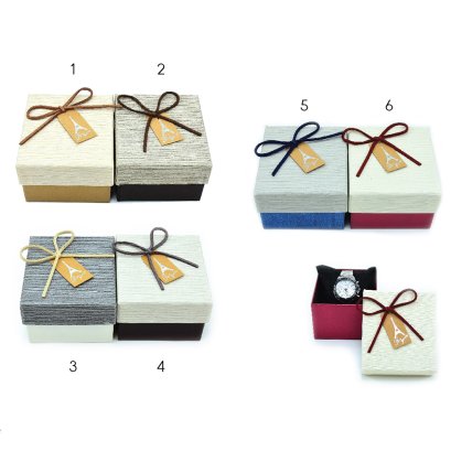 กล่องสำเร็จรูป สี่เหลี่ยม พร้อมหมอนโชว์นาฬิกา