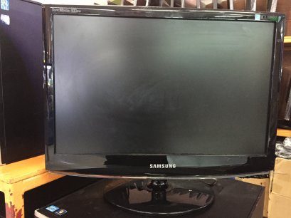 LCD 19" SAMSUNG Widescreen