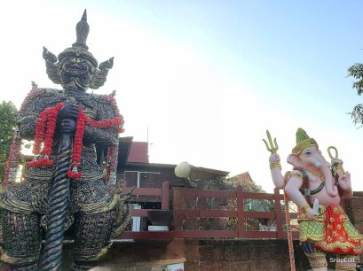 Candle Offerings for Blessings: In Front of Lord Ganesha and Thao Wessuwan