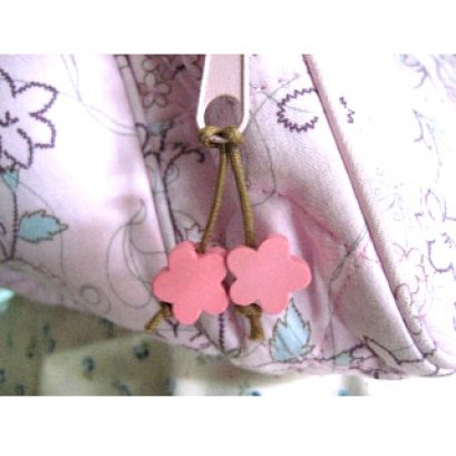 ตัวห้อยซิป (ลูกปัดพร้อมเชือกหนัง) 1 set มี 4 ตัว