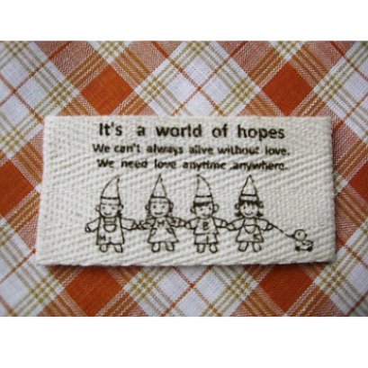 ป้ายผ้า รูปเด็กน้อย ขนาด 3*8.4 ซม.