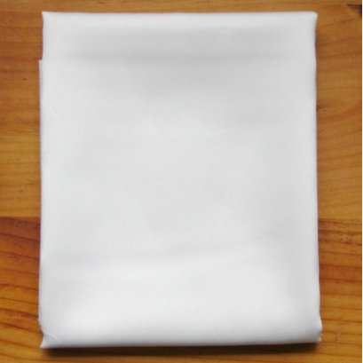 ผ้าซาติน สำหรับงาน torapunto ขนาด 1/8 เมตร (25*55 ซม.)