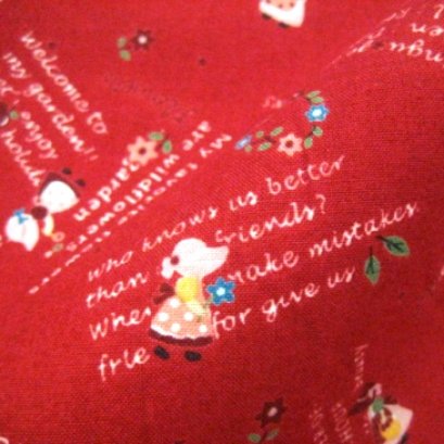 **Sales** ผ้า cotton ญี่ปุ่น ลายน้องซูพื้นแดง ขนาด 1/4 เมตร (50*55 ซม.)