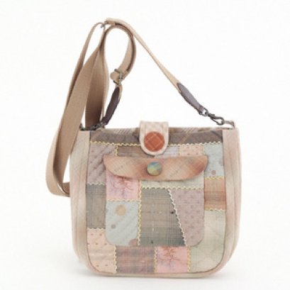 ชุดอุปกรณ์พร้อมเย็บกระเป๋า By Reiko Kato ขนาดสำเร็จ 17*17*6.5 cm.