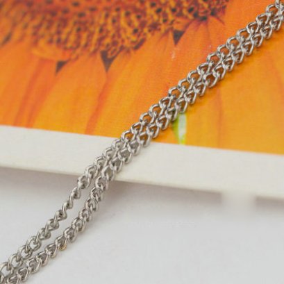 สายกระเป๋าสีเงิน กว้าง 4 mm. ยาว 100 cm.