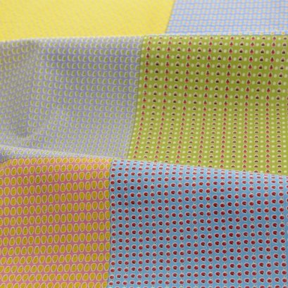 ผ้า cotton linen ลายผลไม้ 1 บล็อคจะมี 6 ลาย ขนาด 80 x 140 cm.(ผ้าจีนนะคะ)