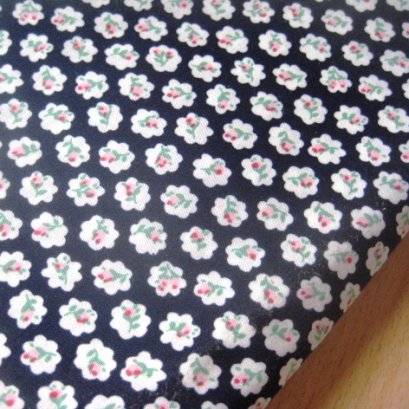 ผ้า cotton ไทย ลายดอกโทนสีกรม ขนาด 1 ซม. ขนาด 1/4 เมตร (50*55 ซม.)