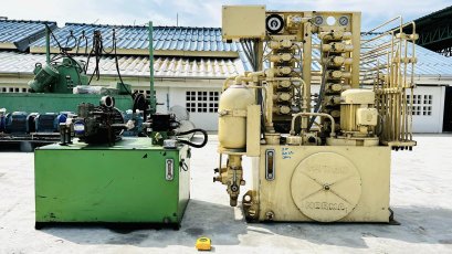 ชุดต้นกำลังปั้มน้ำมันไฮดรอลิค(PowerUnit) ระบบไฟ 380V พร้อมอุปกรณ์ต่อร่วมในเซ็ท สภาพสวยพร้อมใช้งาน