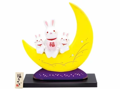 กระต่ายครอบครัว ประดับคริสตัล มีลูกน้อย 2 ตัวบนดวงจันทร์