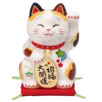 แมวสามสีกวักซ้าย ถือเหรียญทอง