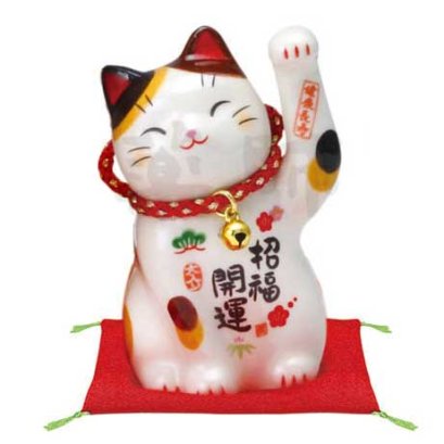 แมวสีสามสีกวักซ้ายเรียกลูกค้าเยอะๆ